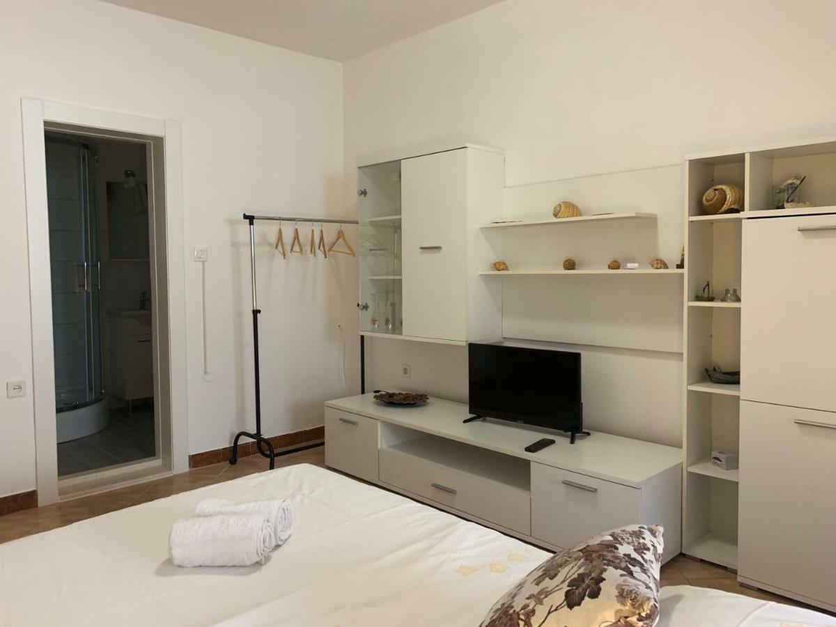 Apartments Zika Promajna Exterior photo